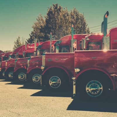 Gamified Onboarding: Quizzes Cut Orientation Drop‑Off 30 %
